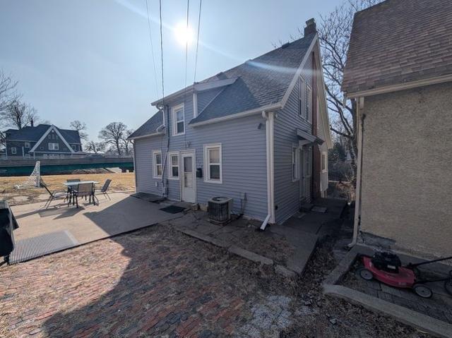 House for sale in Moline, Illinois