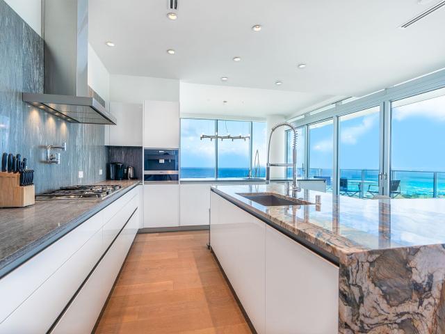 Condo for sale in Honolulu, Hawaii