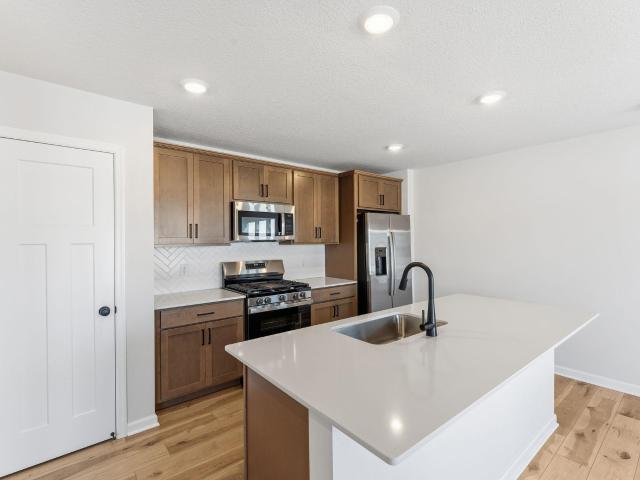 House for sale in UMore Park, Rosemount