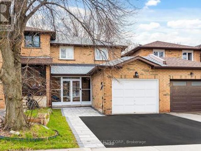 House for sale in Oakville, Ontario
