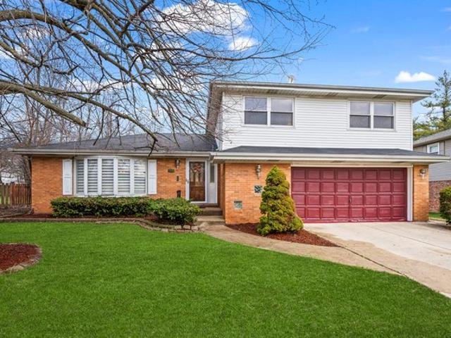 House for sale in Schaumburg, Illinois