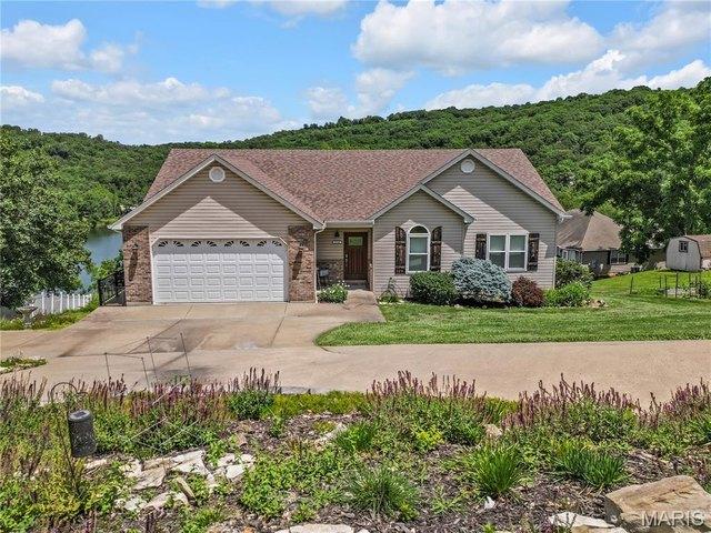 House for sale in Gasconade, Missouri