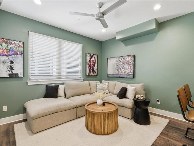 Condo for sale in Fort Worth, Texas
