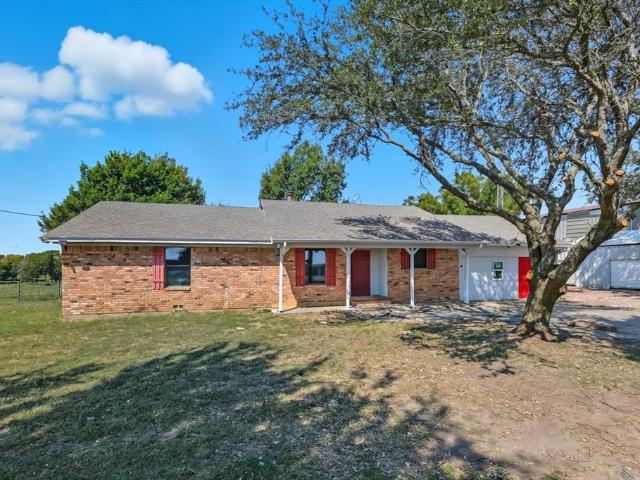 House for sale in Fannin, Texas