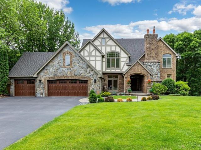 House for sale in Eden Prairie, Hennepin County