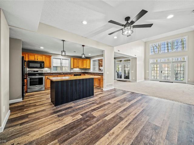 Condo for sale in New Concord, Ohio