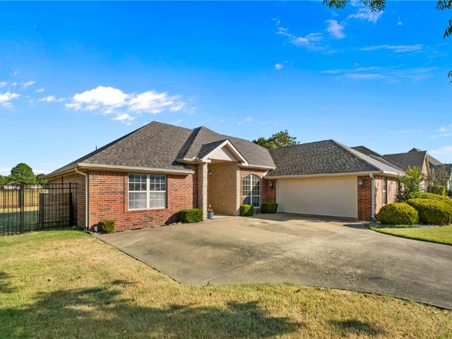 House for sale in Walnut Grove, Farmington