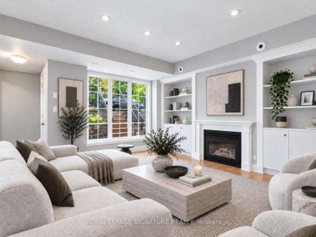 Townhouse for rent in Willowdale, Toronto