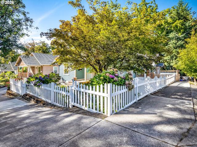 House for sale in Oregonia
