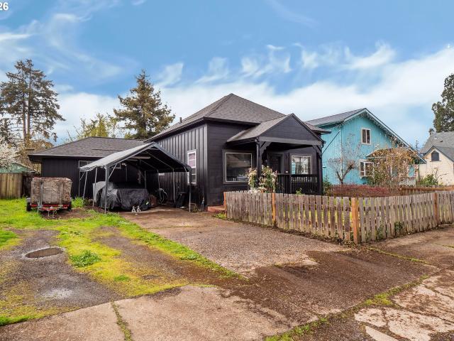 House for sale in Oregonia