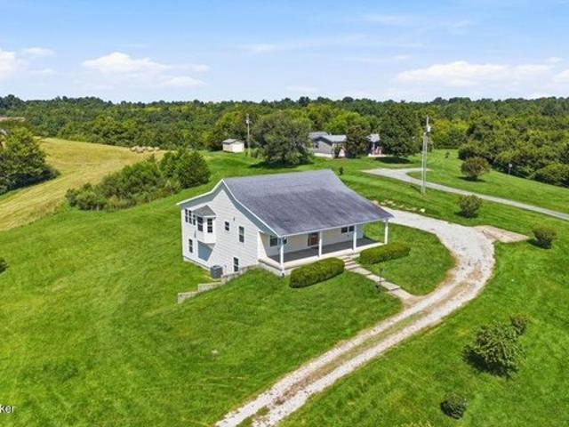 House for sale in Lawrenceburg, Kentucky