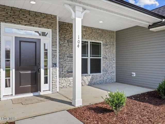House for sale in Fairfield Harbour, Craven County