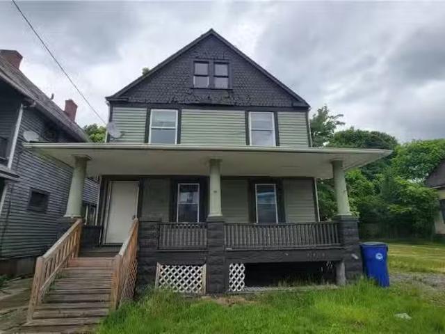 House for sale in Cleveland House for sale in Cleveland