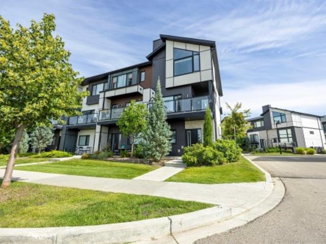 Townhouse for sale in Wedgewood, Alberta