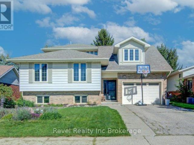House for sale in Woodstock, Ontario