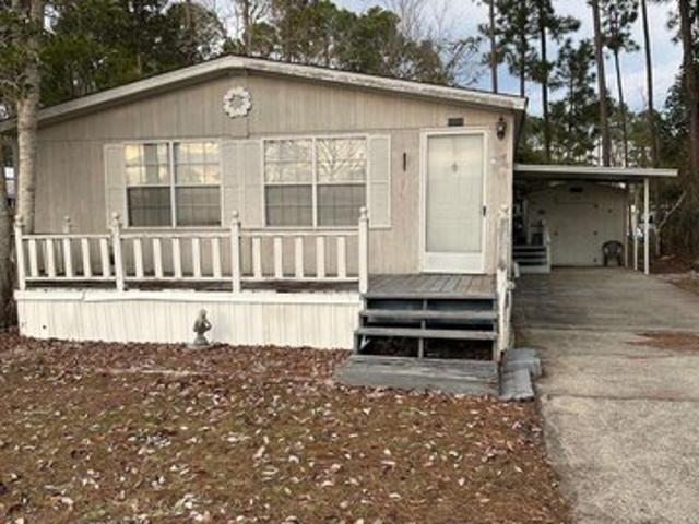 House for sale in Lillian, Alabama