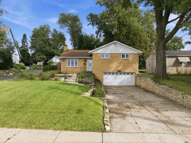House for sale in Cedar Falls, Iowa
