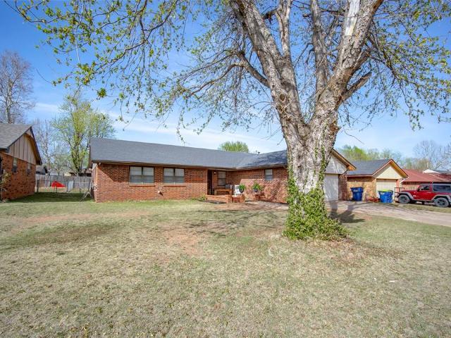 House for sale in Mustang, Oklahoma