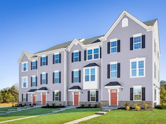 Townhouse for sale in Virginia