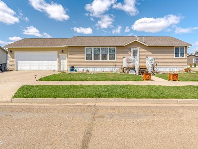 House for sale in Mandan, North Dakota