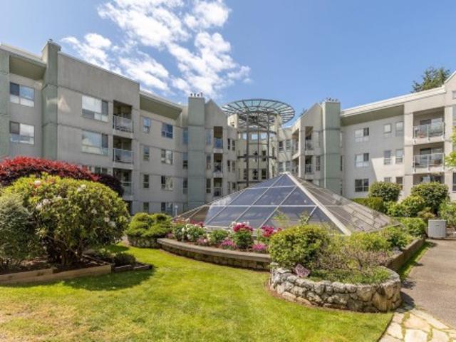 Property for sale in Mill Lake, Abbotsford