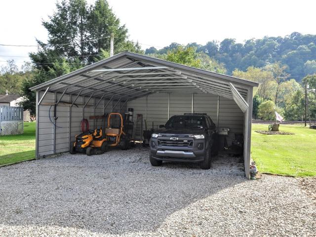 House for sale in South Versailles Township, Coulter