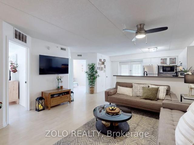 Condo for sale in Burlington, Ontario