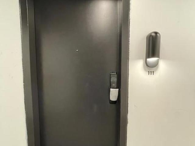 Condo for rent in Burlington, Ontario