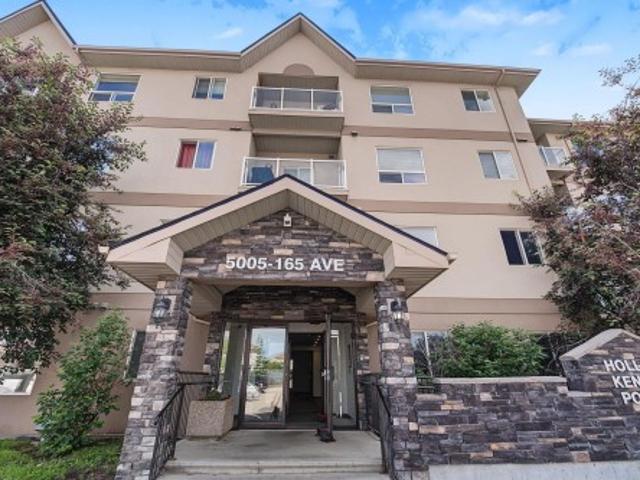 Condo for sale in Wedgewood, Alberta