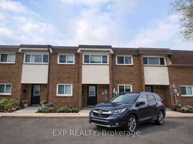 Condo for sale in Woburn, Ontario