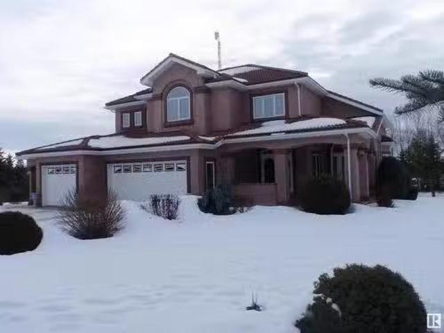 House for sale in Barrhead, Alberta