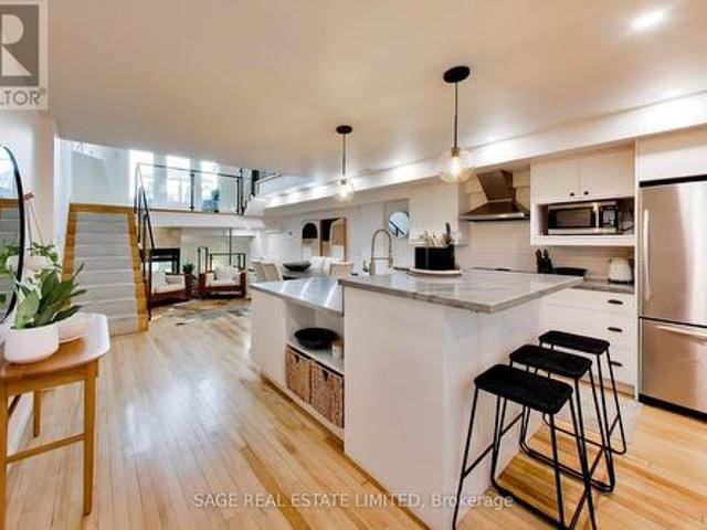 Condo for sale in Woburn, Ontario