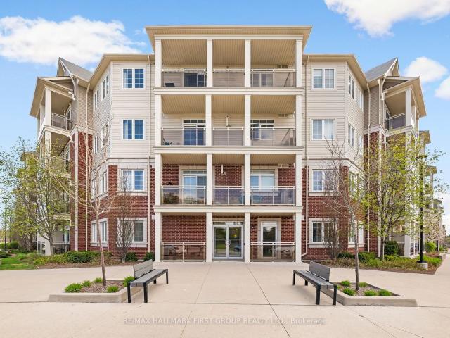 Condo for sale in Woburn, Ontario