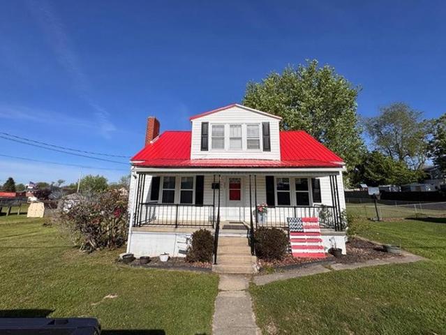 House for sale in Beckley, West Virginia