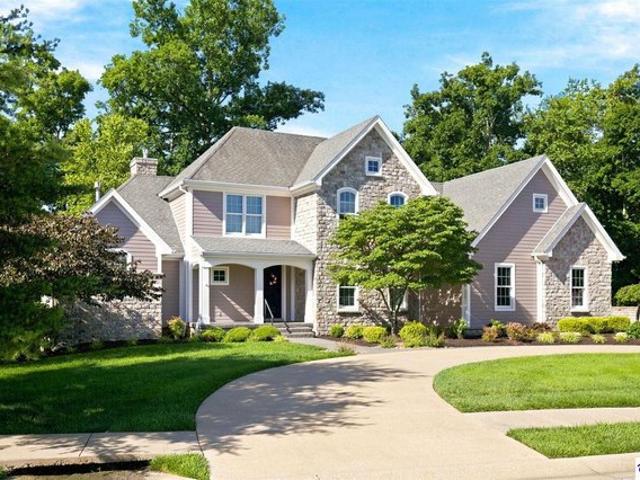 House for sale in Cecilia, Kentucky