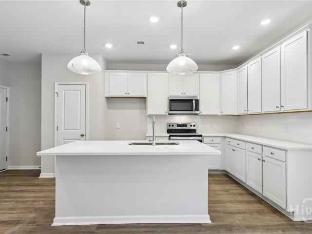 Townhouse for sale in Savannah, Chatham County