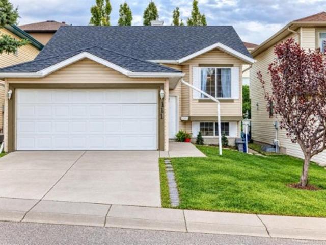 House for sale in Arbour Lake, Calgary