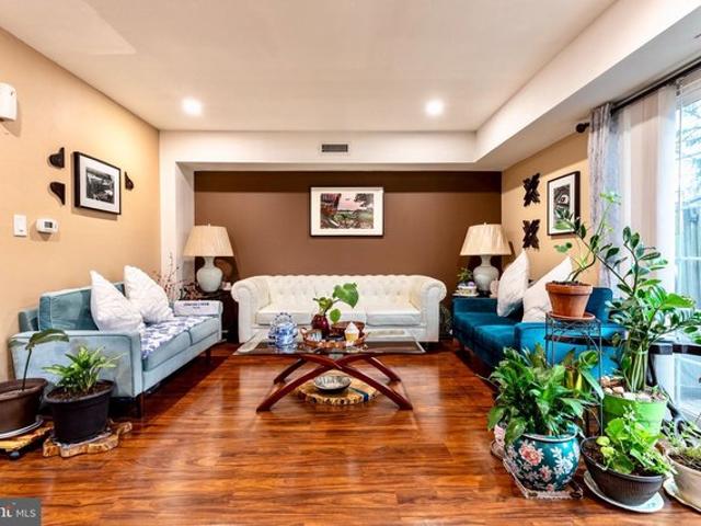 Condo for sale in Lansdale, Pennsylvania
