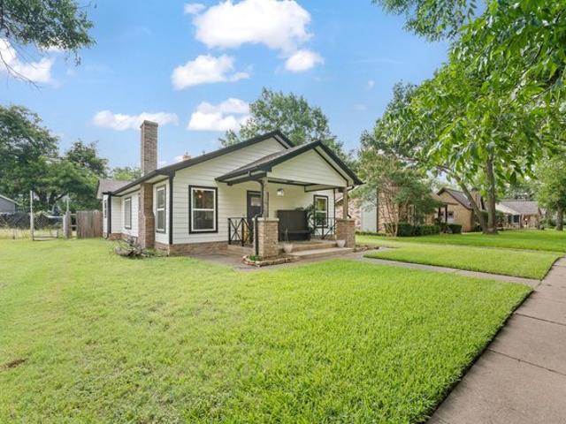 House for sale in Johnson, Texas