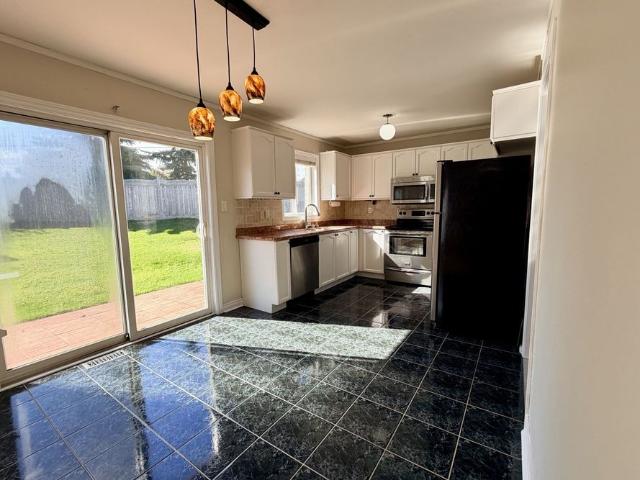 House for rent in Holly, Barrie