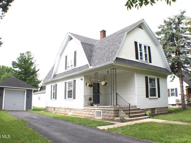 House for sale in Pemberville, Ohio