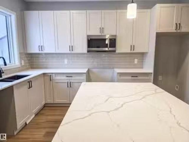 House for sale in Stony Plain, Alberta