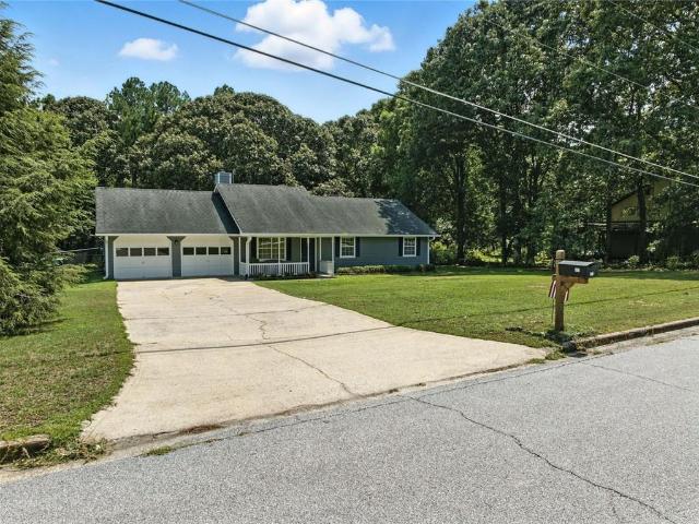 House for sale in Grayson, Georgia