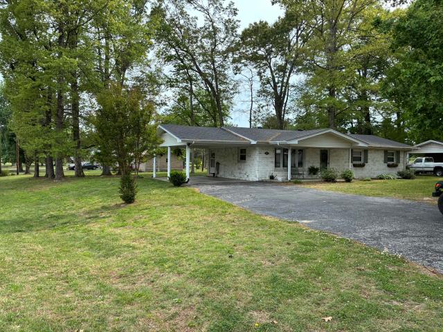 House for sale in Russell Springs, Kentucky