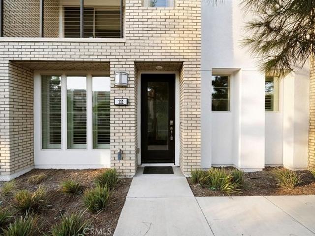 Townhouse for sale in Orange County Great Park, Irvine