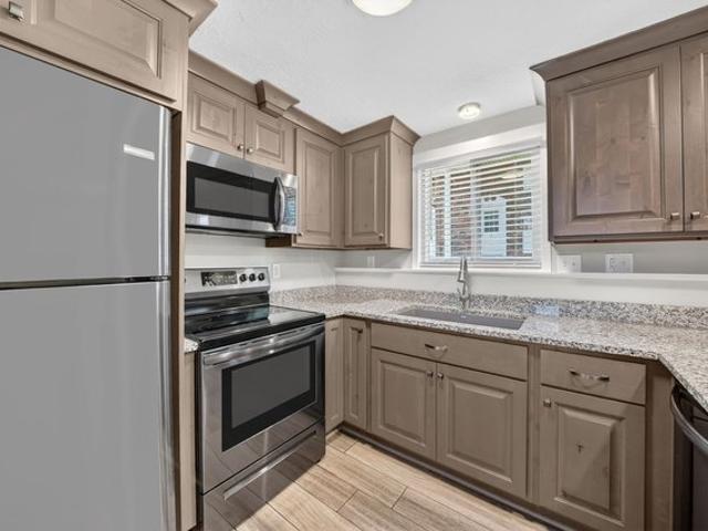 Condo for sale in Clearfield, Utah