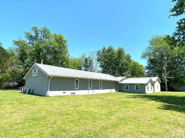 House for sale in Worthington, Indiana