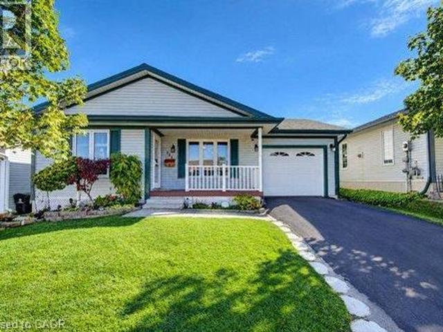 House for sale in Martin Grove Village, Woolwich