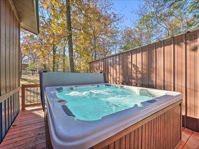 House for sale in Hochatown, Broken Bow