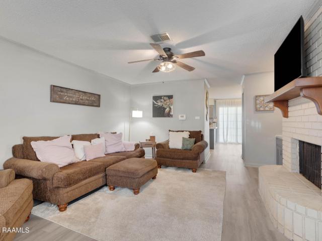 Townhouse for sale in Duson, Louisiana